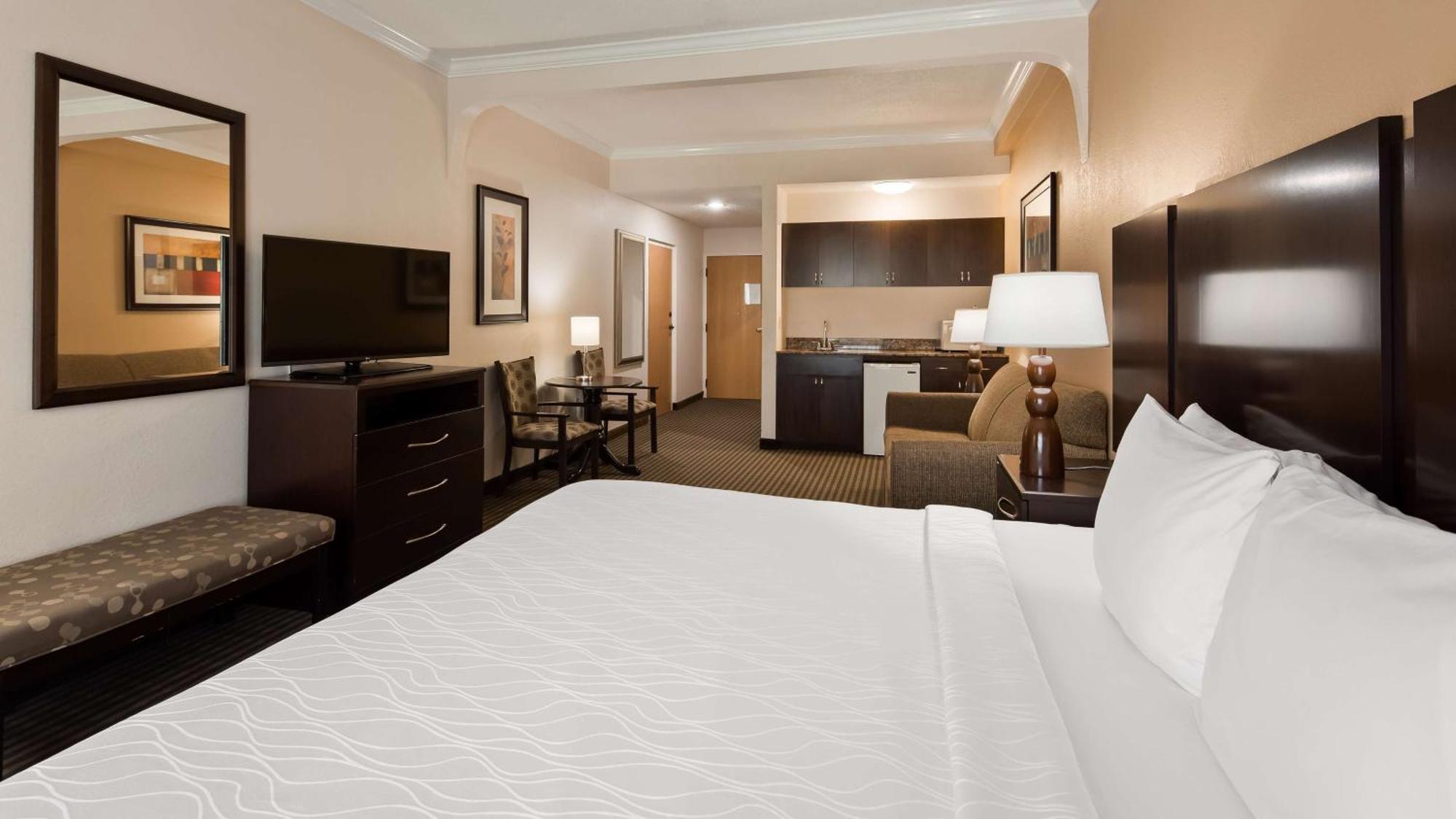 Best Western Plus Ambassador Suites Venice Gardens Exterior foto